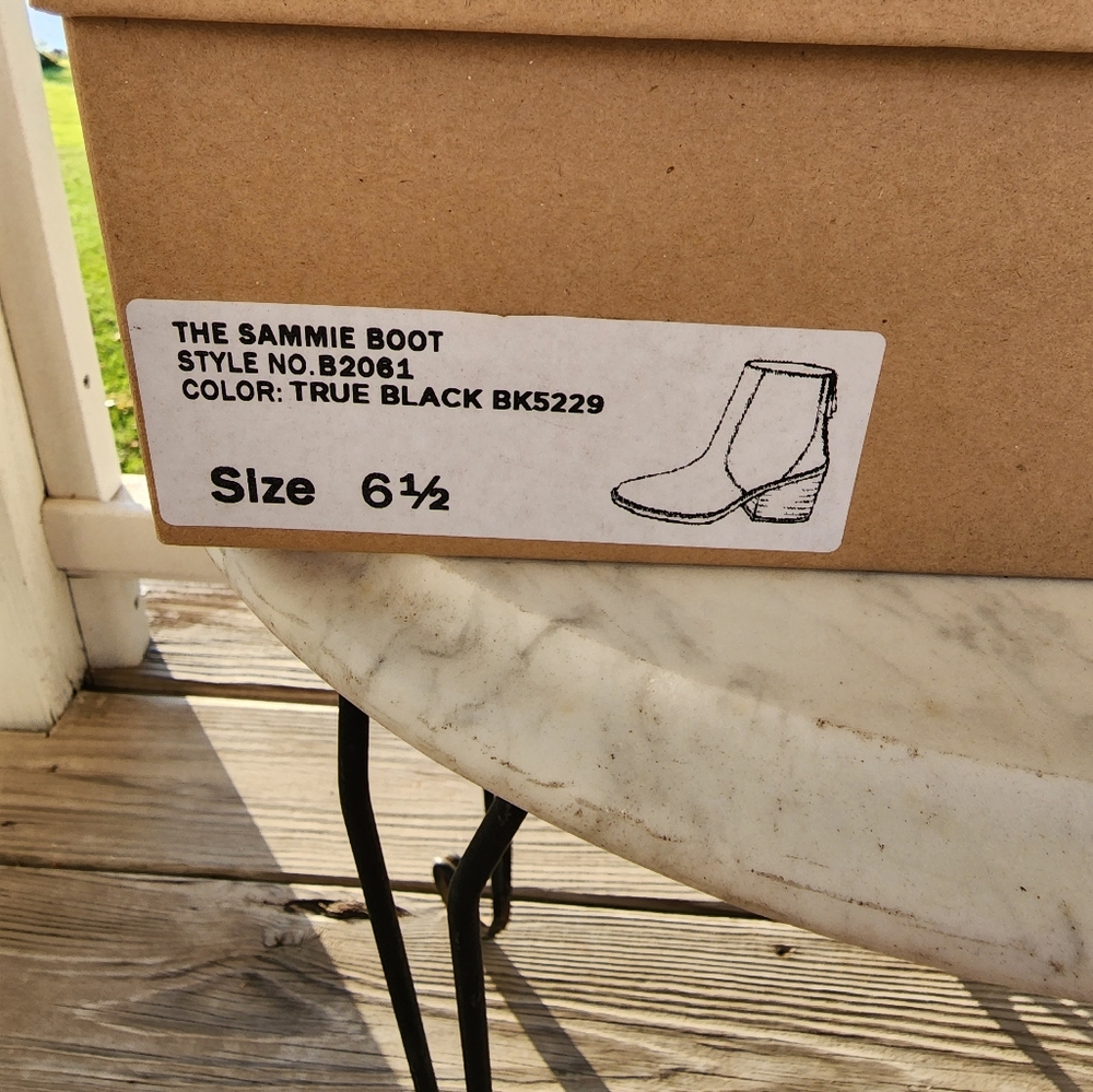 Madewell Booties - Picture 10 of 12